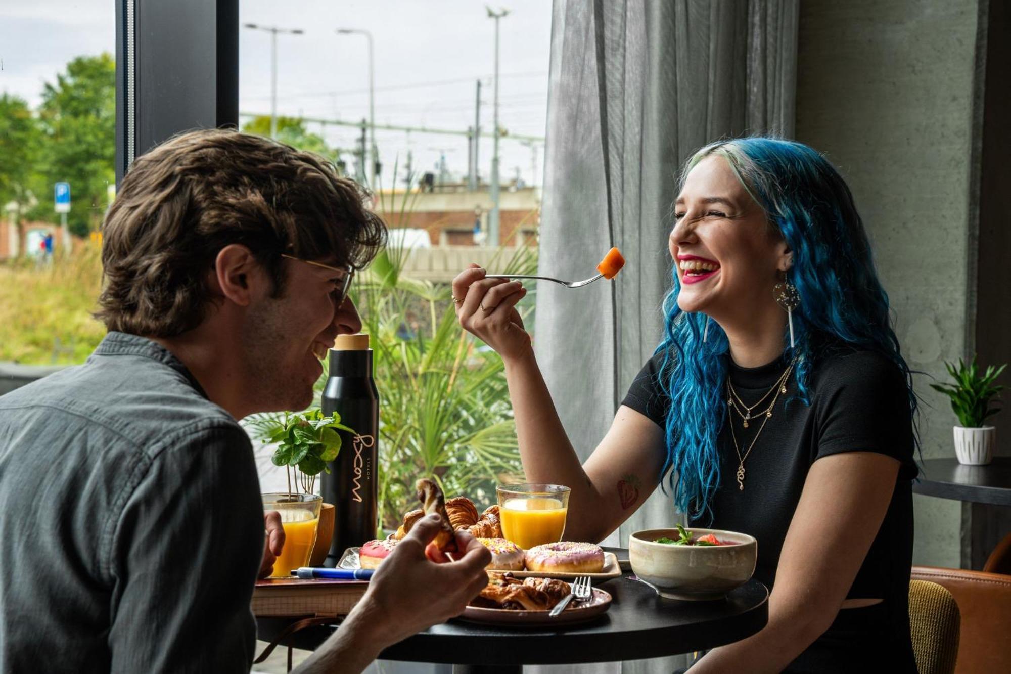 Moxy Utrecht Hotel Екстериор снимка
